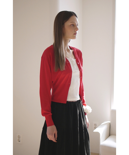 AFTERHOURS(アフターアワーズ)の「ECOVERO V-NECK FITTED CARDIGAN (RED)(カーディガン/ボレロ・レディース・その他・FREE)」の2枚目の写真