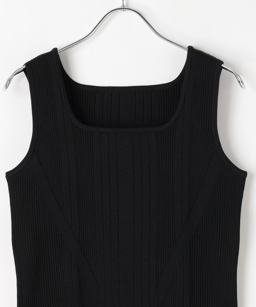 PAGEBOY（ページボーイ）の「＜自宅で洗える！イージーケア＞ スクエアネックリブタンク（タンクトップ・レディース・ピンク/チャコールグレー/オフホワイト/ブルー/ブラック・FREE）」の21枚目の写真