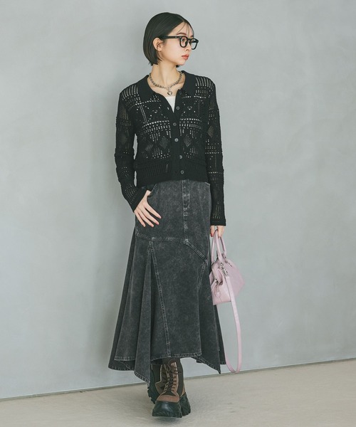 PAGEBOY（ページボーイ）の「＜自宅で洗える！イージーケア＞ スクエアネックリブタンク（タンクトップ・レディース・ピンク/チャコールグレー/オフホワイト/ブルー/ブラック・FREE）」の6枚目の写真