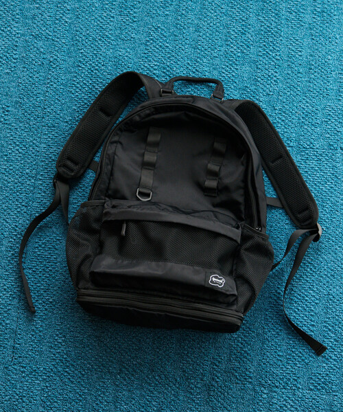 FREAK'S STORE(フリークスストア)の「YOSEMITE STRAP/ヨセミテストラップ EXPANDER BACK PACK ユーティリティ バックパック 撥水(バックパック/リュック・レディース・ブラック/オリーブ・ONE SIZE)」の3枚目の写真