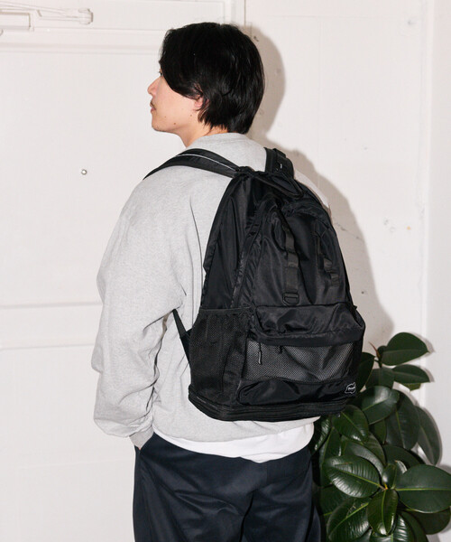 FREAK'S STORE(フリークスストア)の「YOSEMITE STRAP/ヨセミテストラップ EXPANDER BACK PACK ユーティリティ バックパック 撥水(バックパック/リュック・レディース・ブラック/オリーブ・ONE SIZE)」の11枚目の写真
