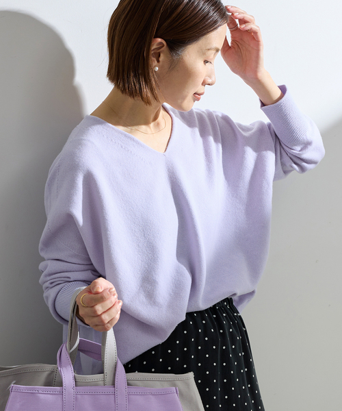 IENA（イエナ）の「《追加4》Fineニュージーウール ニュアンス Vプルオーバー（ニット/セーター・レディース・ブラウン/ホワイト/イエロー/ラベンダー・FREE）」の15枚目の写真