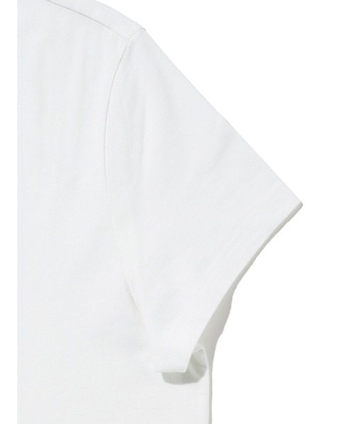 Levi's(リーバイス)の「Levi's/リーバイス グラフィックフェイバリットTシャツ(Tシャツ/カットソー・レディース・ホワイト・XS/S/M)」の7枚目の写真