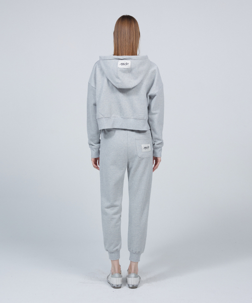 MMAM（ムアム）の「[ESSENTIAL] Signature training jogger pants（スウェットパンツ・レディース・グレー・FREE）」の4枚目の写真