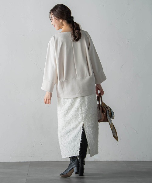 LAUTREAMONT(ロートレアモン)の「【WEB限定】《暖色美》裏起毛Vネックトップス≪手洗い≫(Tシャツ/カットソー・レディース・オレンジ/ネイビー/ベージュ/パープル/グリーン/キャメル・9号)」の8枚目の写真