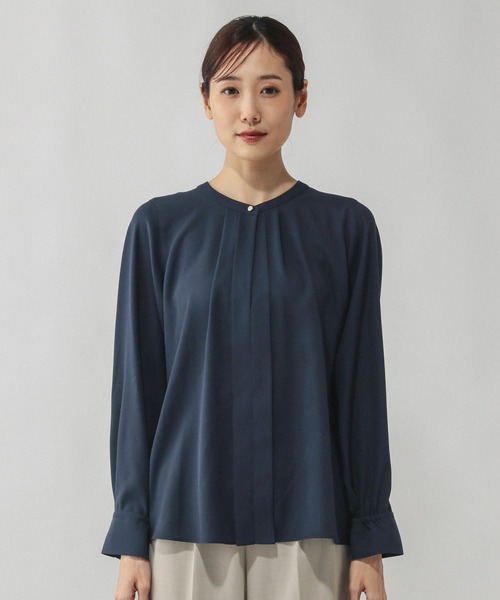 GLOBAL WORK(グローバルワーク)の「キレイつづく2WAYタック長袖/601017(Tシャツ/カットソー・レディース・ネイビー/オフホワイト/サックスブルー系/ホワイト系その他/サックスブルー・LARGE/MEDIUM/SMALL)」の12枚目の写真