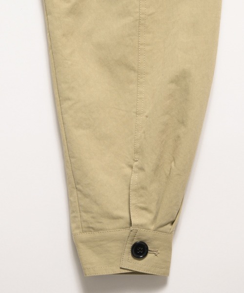 MUHET（ミュエータ）の「stand collar double breasted short coat / スタンドカラーダブルブレストショートブルゾン（ブルゾン・レディース・ベージュ/ネイビー・FREE）」の22枚目の写真