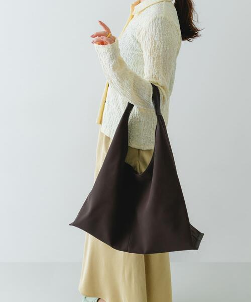 RODE SKO(ロデスコ)の「スエード調ワンハンドルトートバッグ(トートバッグ・レディース・グレー/ベージュ/ブラウン・ONE)」の5枚目の写真