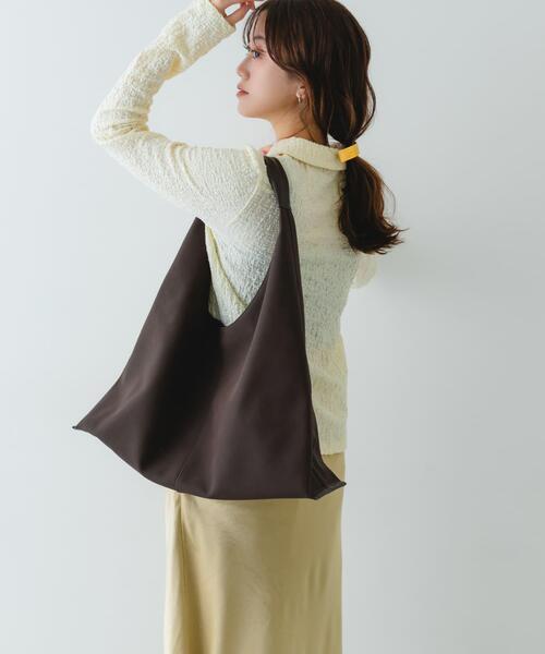 RODE SKO(ロデスコ)の「スエード調ワンハンドルトートバッグ(トートバッグ・レディース・グレー/ベージュ/ブラウン・ONE)」の6枚目の写真