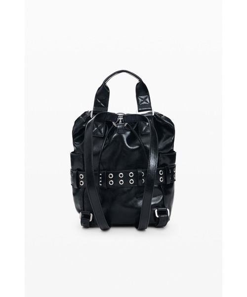 ブラックエナメルレザー×ダブルバックルベルト ミニバックパック 