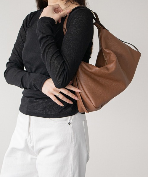 LORISTELLA(ロリステッラ)の「【LORISTELLA】トライアングルショルダートート(Q66322)(トートバッグ・レディース・ブラック/ブラウン・ALL)」の7枚目の写真