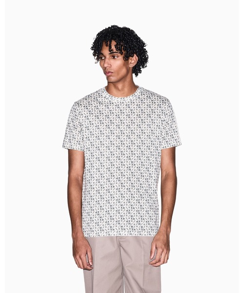 ARMANI EXCHANGE(アルマーニエクスチェンジ)の「【A|X アルマーニ エクスチェンジ】オールオーバースクエアロゴ 半袖クルーネックTシャツ/REGULAR(Tシャツ/カットソー・メンズ・ネイビー/アイボリー・X-LARGE/SMALL/MEDIUM/LARGE/XX-LARGE/X-SMALL)」の11枚目の写真