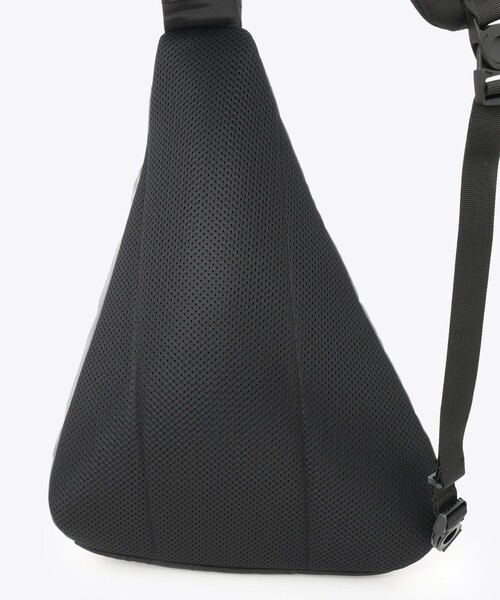 Columbia(コロンビア)の「Columbia/ パナシーアスリングバッグ /コロンビア(ボディバッグ/ウエストポーチ・レディース・ブラウン/ブルーグリーン/ブラック系その他2/ブラック/グレー/ブラック系その他・ONE SIZE)」の14枚目の写真