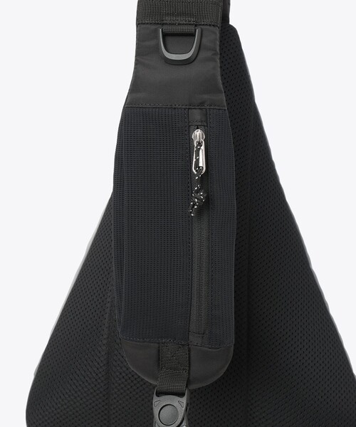 Columbia(コロンビア)の「Columbia/ パナシーアスリングバッグ /コロンビア(ボディバッグ/ウエストポーチ・レディース・ブラウン/ブルーグリーン/ブラック系その他2/ブラック/グレー/ブラック系その他・ONE SIZE)」の11枚目の写真