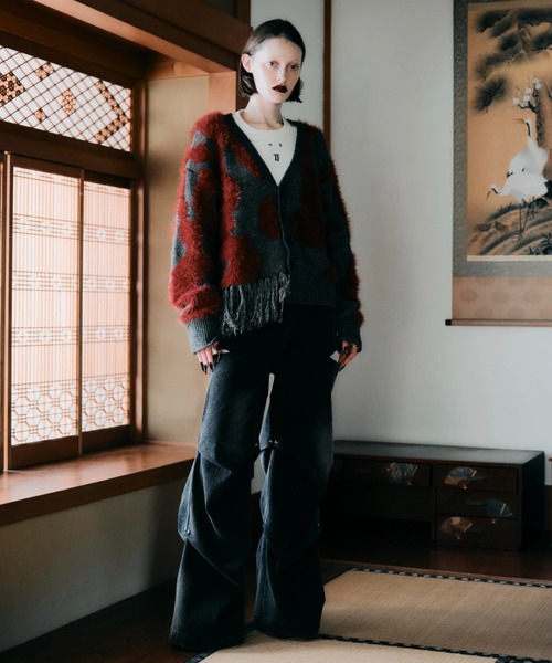 CREO STORE(クレオストア)の「【TAJEN:T】JACQUARD FRINGE CARDIGAN/ジャカードフリンジカーディガン(カーディガン/ボレロ・レディース・サックスブルー/チャコールグレー・2/1)」の3枚目の写真