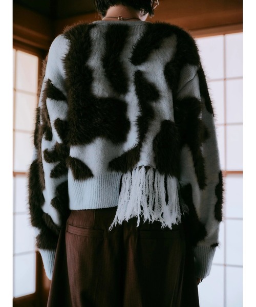 CREO STORE(クレオストア)の「【TAJEN:T】JACQUARD FRINGE CARDIGAN/ジャカードフリンジカーディガン(カーディガン/ボレロ・レディース・サックスブルー/チャコールグレー・2/1)」の9枚目の写真