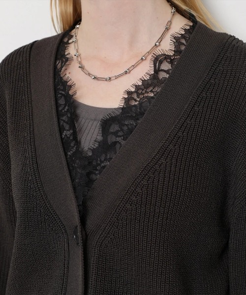 CADUNE（カデュネ）の「レース付きメッシュカーデ（ニット/セーター・レディース・チャコールグレー・38）」の7枚目の写真