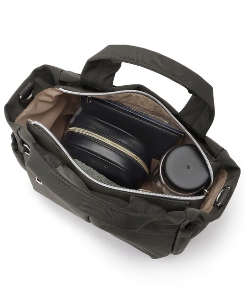 SHOO・LA・RUE(シューラルー)の「【撥水】9ポケットトート(トートバッグ・レディース・ブラック/グリーン/ダークグレー・00)」の20枚目の写真