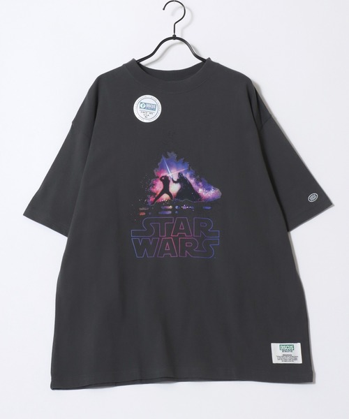 STAR WARS(スターウォーズ)の「Disney/ディズニーコラボ DISCUS/ディスカス オーバーサイズ ショート丈&レギュラー丈 スターウォーズ 半袖Tシャツ/レディース メンズ(Tシャツ/カットソー・レディース・ブラック/ブラック系その他2/ブラック系その他/ブラック系その他3・M/L)」の21枚目の写真