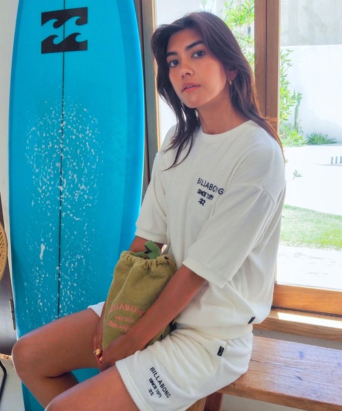 BILLABONG(ビラボン)の「BILLABONG/ビラボン 半袖 Tシャツ ロゴ バックプリント パイル生地 セットアップ対応 BG013303(Tシャツ/カットソー・レディース・ホワイト/アクア・M/L)」の3枚目の写真