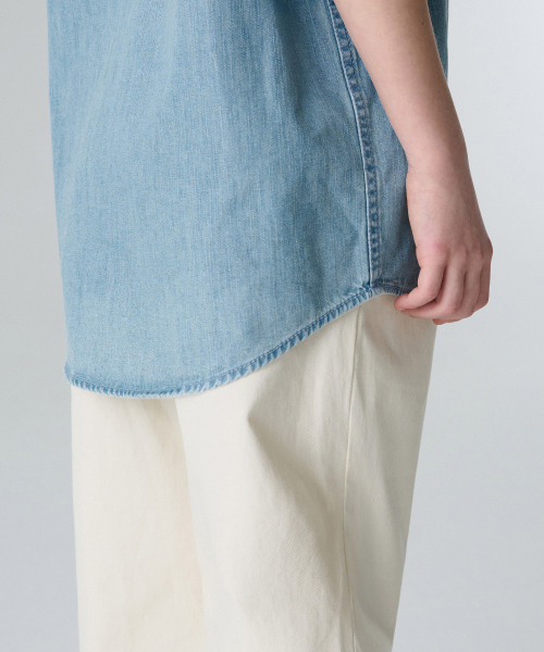 MUSINSA STANDARD KIDS（ムシンサスタンダードキッズ）の「リラックスド半袖デニムシャツ[ライトインディゴ]（シャツ/ブラウス・レディース・その他・100/110/120/130/140/150/160）」の6枚目の写真