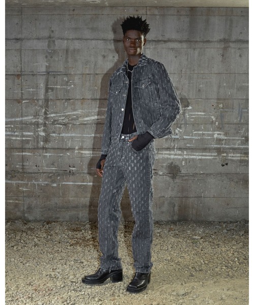JOHN LAWRENCE SULLIVAN(ジョンローレンスサリバン)の「SLASHED DENIM PANTS(デニムパンツ・メンズ・ブラック/インディゴブルー・44/46/48)」の4枚目の写真