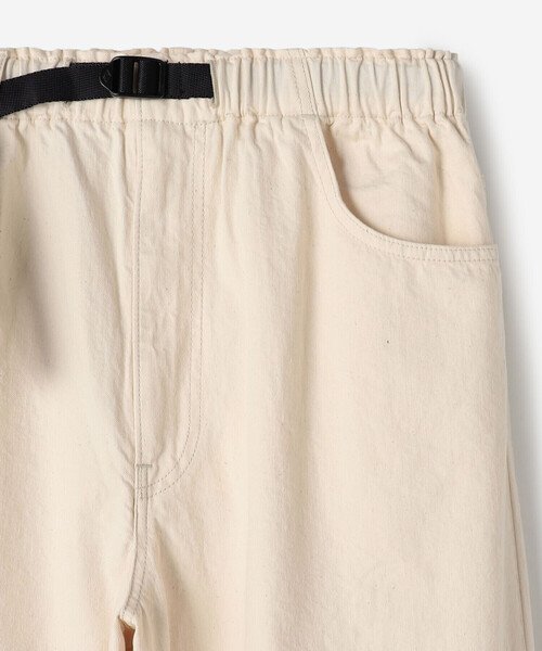 DANTON（ダントン）の「DANTON | カラーデニム ベルトイージーパンツ MEN（デニムパンツ・メンズ・ブルー/アイボリー/ダークインディゴブルー/チャコール・42/38/40）」の8枚目の写真