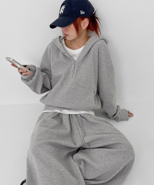 セール】[MADE] モイトワッフルヘンリーネックフードT（パーカー