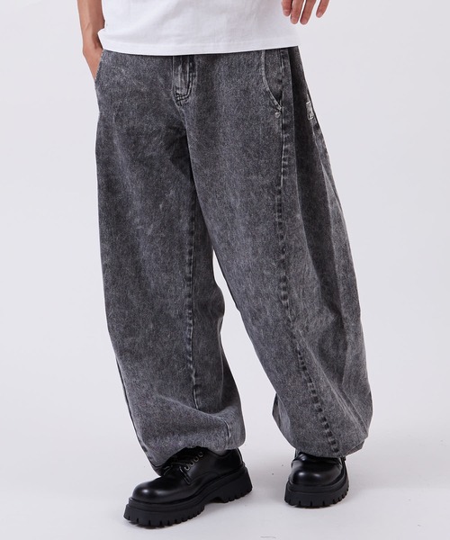 improves(インプローブス)の「スナップ バルーンパンツ(デニムパンツ・メンズ・ブラック/ブラック系/キナリ・LARGE/SMALL/MEDIUM)」の3枚目の写真