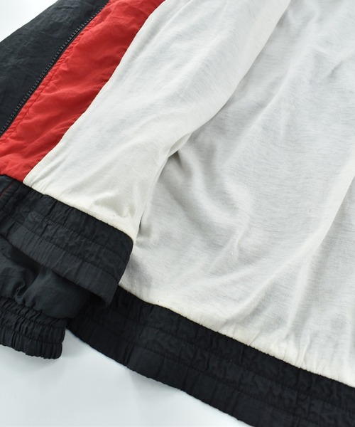 Reebok（リーボック）の「【USED】90’s Reebok ナイロン トラックジャケット（ナイロンジャケット・メンズ・パープル・LARGE）」の9枚目の写真