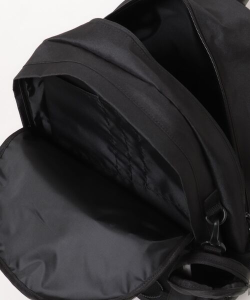 Dickies(ディッキーズ)の「DICKIES / DK BASIC BACKPACK / 81638300(バックパック/リュック・レディース・ブラック/ホワイト・ONESIZE)」の5枚目の写真