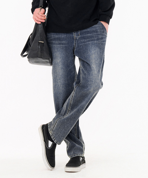 CHASECULT(チェイスカルト)の「男性フルバンディングテーパードデニムパンツ-FBRK2328C0N(デニムパンツ・メンズ・ブルー・70/76/92/82/86)」の4枚目の写真