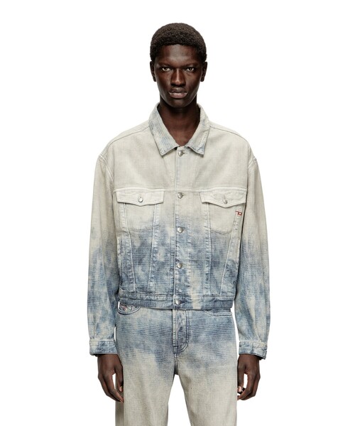 DIESEL(ディーゼル)の「メンズ デニムジャケット D-RANGER(デニムジャケット・メンズ・ブルー系その他・X-LARGE)」の1枚目の写真