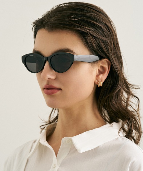 NUEF （ヌエフ）の「ホックスタイルサングラス｜カラーレンズ｜トレンド｜紫外線対策｜UVカット｜サングラス｜NUEF｜COLOR SUNGLASSES（サングラス・レディース・ブラウン/ブラック/ブラック系その他・FREE）」の7枚目の写真