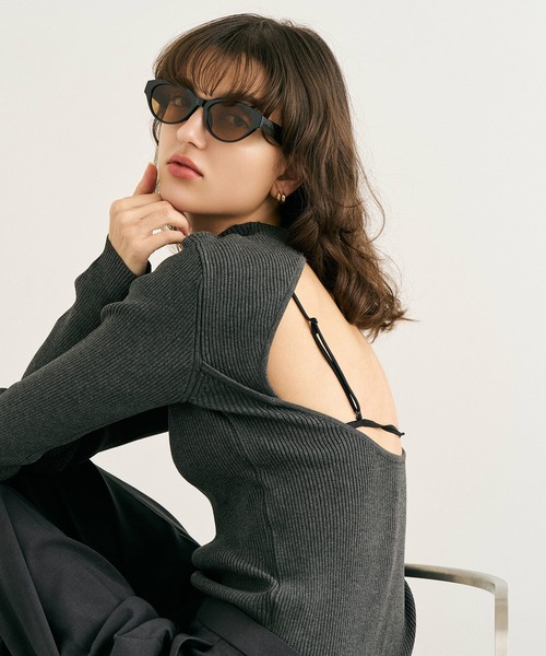NUEF （ヌエフ）の「ホックスタイルサングラス｜カラーレンズ｜トレンド｜紫外線対策｜UVカット｜サングラス｜NUEF｜COLOR SUNGLASSES（サングラス・レディース・ブラウン/ブラック/ブラック系その他・FREE）」の14枚目の写真