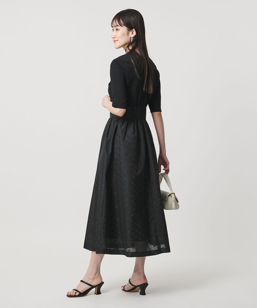 UNITED ARROWS(ユナイテッドアローズ)の「フィット&フレア シアー ドット ワンピース ‐ウォッシャブル‐(ワンピース・レディース・ネイビー/ブラック・38/36)」の20枚目の写真