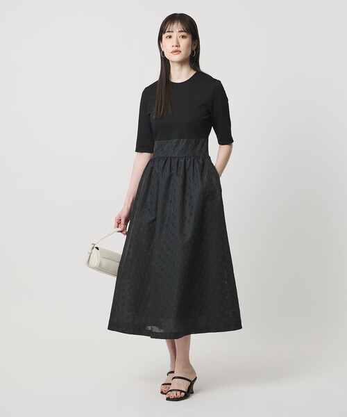 UNITED ARROWS(ユナイテッドアローズ)の「フィット&フレア シアー ドット ワンピース ‐ウォッシャブル‐(ワンピース・レディース・ネイビー/ブラック・38/36)」の19枚目の写真