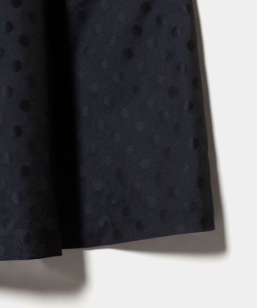 UNITED ARROWS(ユナイテッドアローズ)の「フィット&フレア シアー ドット ワンピース ‐ウォッシャブル‐(ワンピース・レディース・ネイビー/ブラック・38/36)」の11枚目の写真