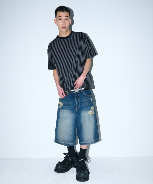 WKNDRS（ウィーキャンドース）の「[KOIN SEOUL] DAMAGED STRIPED T-SHIRT (CHARCOAL)（Tシャツ/カットソー・レディース・その他・SMALL/MEDIUM/LARGE/X-LARGE）」の7枚目の写真