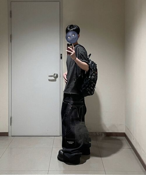 WKNDRS（ウィーキャンドース）の「[KOIN SEOUL] DAMAGED STRIPED T-SHIRT (CHARCOAL)（Tシャツ/カットソー・レディース・その他・SMALL/MEDIUM/LARGE/X-LARGE）」の9枚目の写真