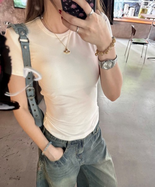 GLAMOROUS JANE(グラマラスジェーン)の「バックカットアウトデザイン半袖Tシャツ(Tシャツ/カットソー・レディース・グレー/ホワイト/ブラック・FREE)」の7枚目の写真