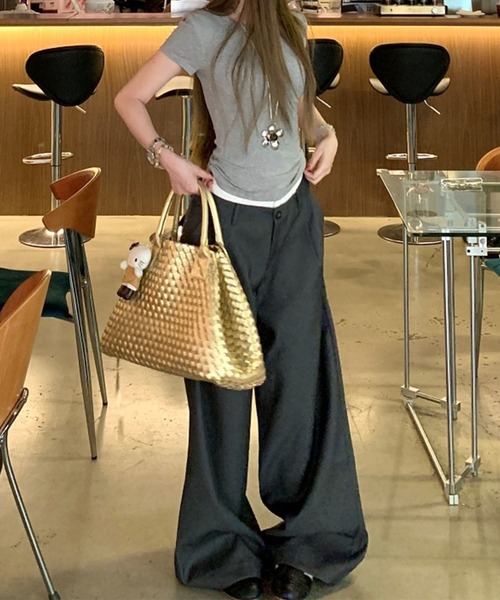 GLAMOROUS JANE(グラマラスジェーン)の「バックカットアウトデザイン半袖Tシャツ(Tシャツ/カットソー・レディース・グレー/ホワイト/ブラック・FREE)」の17枚目の写真