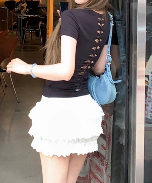 GLAMOROUS JANE(グラマラスジェーン)の「バックカットアウトデザイン半袖Tシャツ(Tシャツ/カットソー・レディース・グレー/ホワイト/ブラック・FREE)」の8枚目の写真