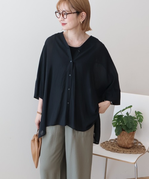 AMERICAN HOLIC（アメリカンホリック）の「【接触冷感】Vネックポンチョシャツ（シャツ/ブラウス・レディース・オフホワイト/グレイッシュベージュ/ミント/ダークネイビー・M/L）」の4枚目の写真