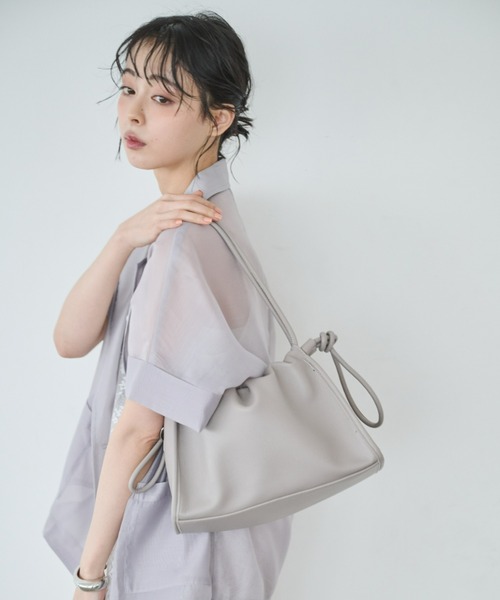 Anclear oui(アンクリアウィ)の「2WAYギャザーバッグ(ショルダーバッグ・レディース・Black/Beige/LT.Gray/White・F)」の2枚目の写真