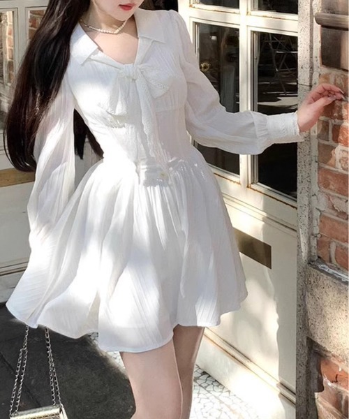＆soiree（アンドソワレ）の「リボンタイウエストマークシアーミニ丈ワンピース（ワンピース・レディース・ホワイト・X-LARGE/LARGE/MEDIUM/SMALL）」の5枚目の写真