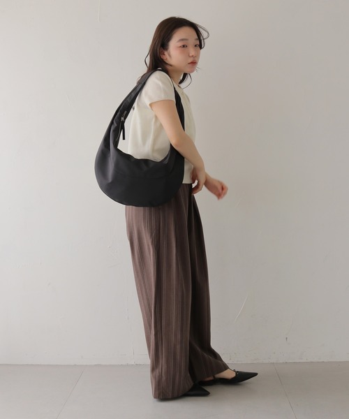 cheriella(シェリエラ)の「【cheriella】ワンショルダーホーボーバッグ ONE-SHOULDER HOBO BAG(ショルダーバッグ・レディース・ブラック/アイボリー/ブラウン・FREE)」の17枚目の写真