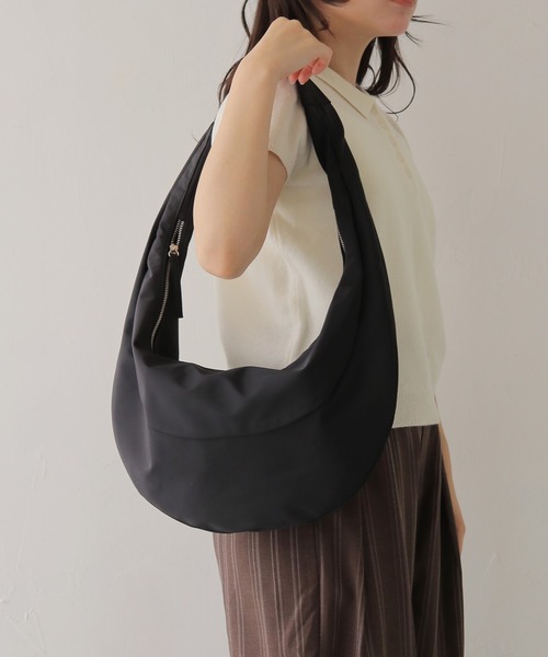 cheriella(シェリエラ)の「【cheriella】ワンショルダーホーボーバッグ ONE-SHOULDER HOBO BAG(ショルダーバッグ・レディース・ブラック/アイボリー/ブラウン・FREE)」の9枚目の写真