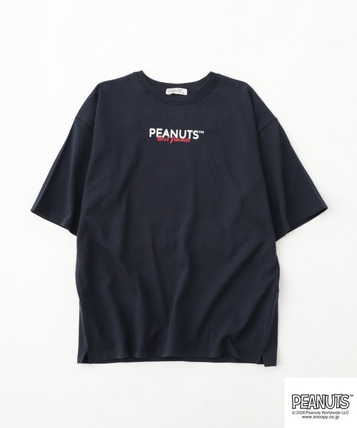 PEANUTS(ピーナッツ)の「PEANUTS フレンズ柄サガラ刺繍ヘビーウェイトドロップショルダーT 半袖(Tシャツ/カットソー・メンズ・ネイビー/グレイッシュベージュ/オフホワイト・M/L/LL)」の8枚目の写真