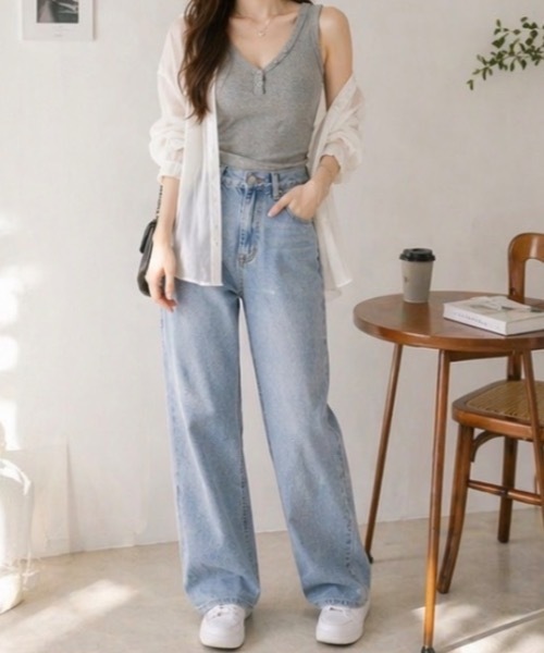 Teem Store(チームストア)の「【カップ付き】フロントボタン リブ ノースリーブトップス(キャミソール・レディース・ブルー/ブラック/グレー/ホワイト・F)」の11枚目の写真